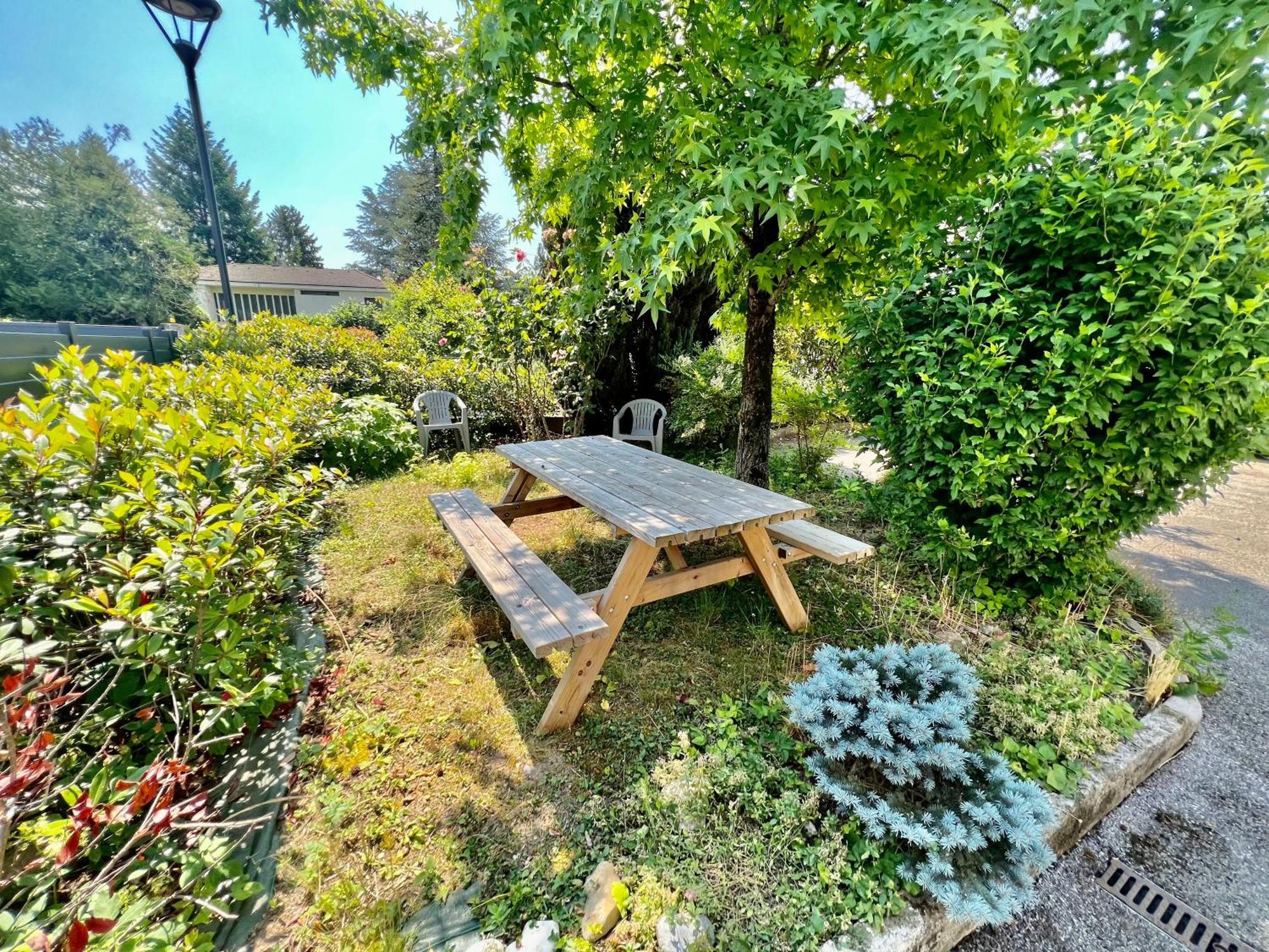 La Branche Du Cerisier Annecy Exterior foto